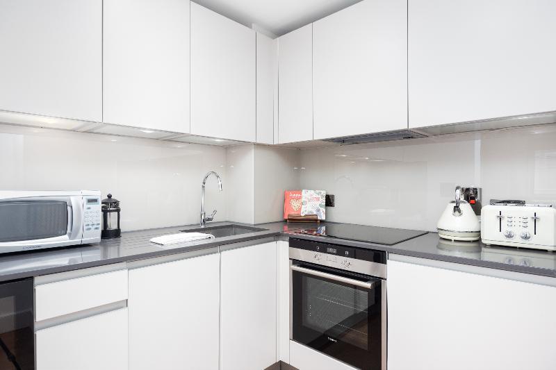 One Commercial Street 5* Londra