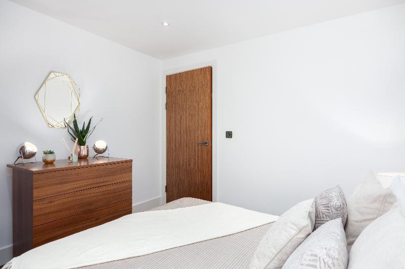 One Commercial Street Hotel 5*